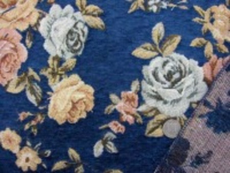 厚めのゴブラン織りの花柄 紺地