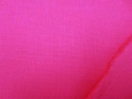 ローズ はっきりしたあざやかな濃いピンク 綿麻キャンバス　 名前はキャンバスですが、そんなに 厚くなくて、使いやすい厚さです。