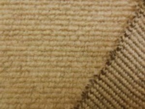 ロービンググログランジャージ キャメル 横段編みのモールのような感じの 厚手のニット 表面少し起毛しています。 厚手でも柔らかい風合いです。